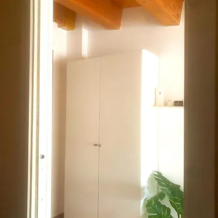 Apartment Mansarda Von Platen Syracuse